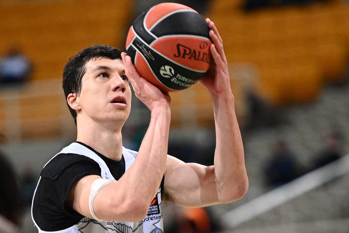 Μπάγερν – Ρεάλ 97-89: Οι Βαυαροί θριάμβευσαν επί των Μαδριλένων με απίθανο τέταρτο δεκάλεπτο και καθοριστικό Λούτσιτς