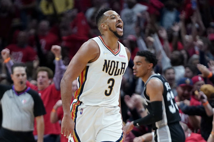 NBA, Πέλικανς – Σπερς 113-103: Ο ΜακΚόλουμ έστειλε σπίτι το Σαν Αντόνιο, κόντρα στους Κλίπερς για την πρόκριση