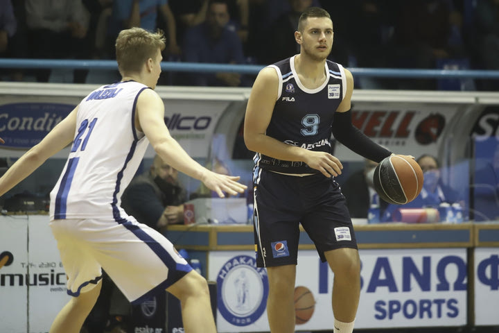 Ηρακλής – Κολοσσός 62-64: Ο Μομίροβ έριξε τη ροπαλιά