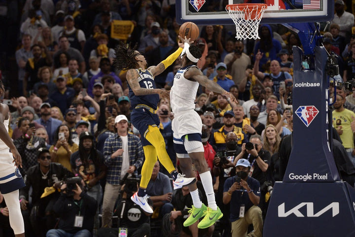 NBA: Ο Μοράντ πρωταγωνιστεί στις δύο κορυφαίες θέσεις του Top-10
