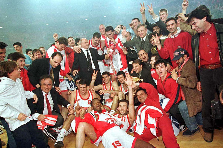 Ολυμπιακός: Θυμήθηκε το πρώτο ευρωπαϊκό στη Ρώμη το ’97