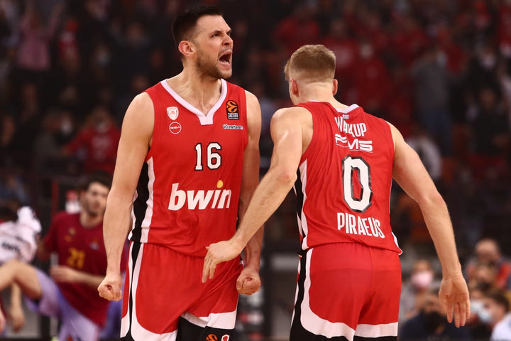 Ολυμπιακός – Μπαρτσελόνα 73-66: Θεριό ανήμερο στην αρένα του ΣΕΦ