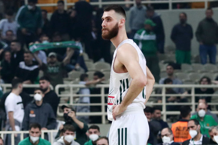 Παναθηναϊκός: Θλάση ο Παπαγιάννης, τράβηγμα ο Νέντοβιτς
