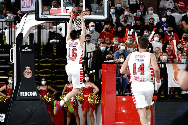 EuroLeague: Τα καρφώματα του Game 4 Μονακό – Ολυμπιακός πρωταγωνιστούν στο Top-10