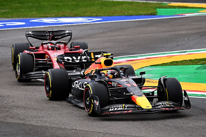 RBR: “Η Ferrari δεν θα μπορέσει να ακολουθήσει τον ρυθμό εξέλιξής μας”