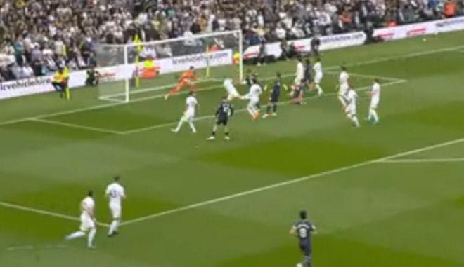 Το 1-0 του Ρόδρι μετά από τη φανταστική σέντρα του Φόντεν
