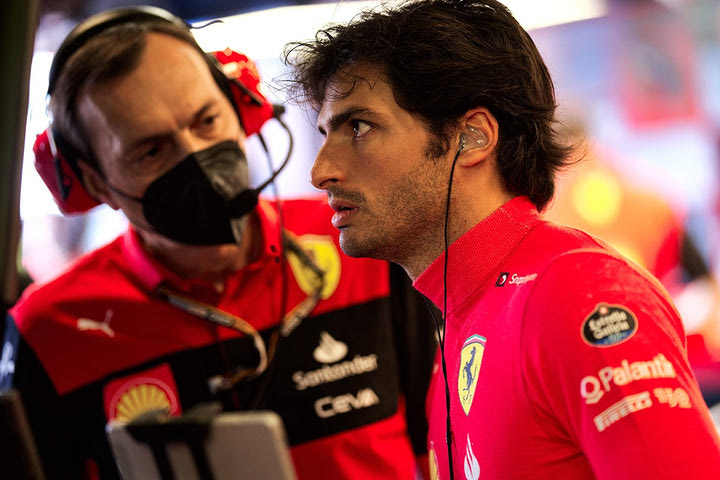 Ferrari: Αλλαγή στον κινητήρα του μονοθέσιου του Σάινθ για προληπτικούς λόγους