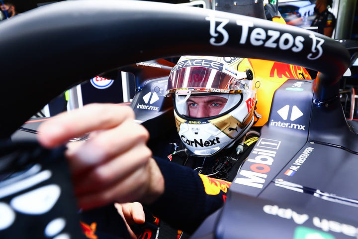 Formula 1: Πώς η Red Bull γκρεμίζει τον Φερστάπεν και η Ferrari ανεβάζει τον Λεκλέρ στην κορυφή
