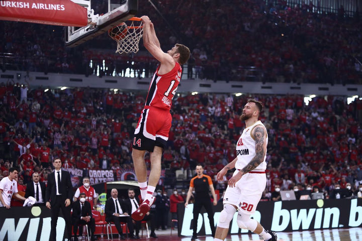 EuroLeague: Με Φαλ και ιπτάμενο Βεζένκοβ το Top-10 των Game 2