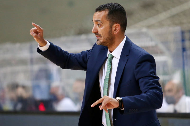 Η Νεπτούνας του Γιώργου Βόβορα λύγισε τη Ζάλγκιρις μετά από συναρπαστικό ματς με δύο παρατάσεις