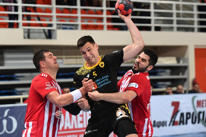 Handball Premier: Το πρόγραμμα των τελικών ανάμεσα σε Ολυμπιακό και ΑΕΚ