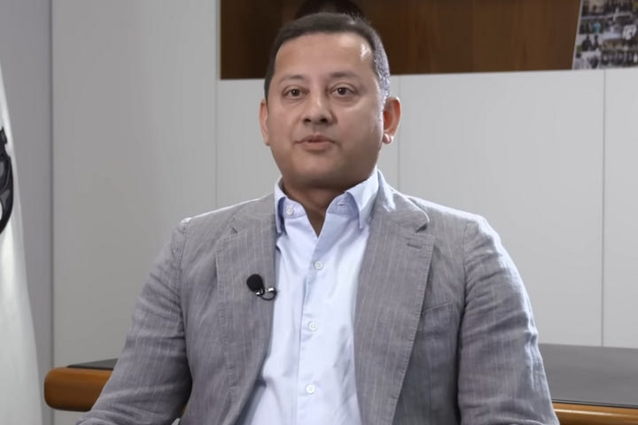 Η Βαλένθια απέλυσε τον πρόεδρό της για μειωτικά σχόλια κατά του ιδιοκτήτη και παικτών
