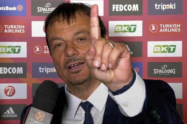 Final Four 2022, Αναντολού Εφές: Το “one more for the back-to-back” του Εργκίν Αταμάν στην κάμερα