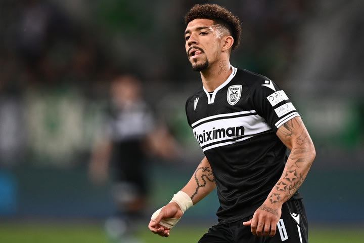 Ο ΠΑΟΚ παρέδωσε το στέμμα του, αλλά θα κάνει τα πάντα για να επανέλθει