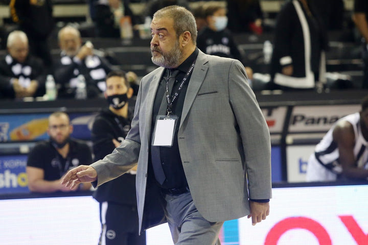 Χατζόπουλος: “Αν η ΑΕΚ ζητάει 700.000 ευρώ τηλεοπτικό συμβόλαιο, ο ΠΑΟΚ θα ζητήσει 1 εκατ. ευρώ – με Λυκογιάννη την νέα σεζόν”