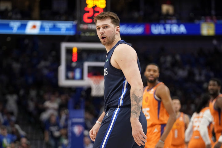 NBA: Ο Ντόντσιτς έδωσε 30 πόντους στους συμπαίκτες του στο Game 4 με τους Σανς