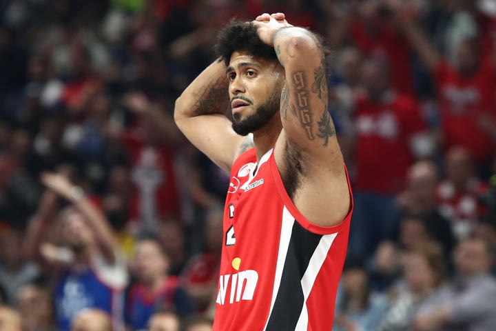 Final Four 2022, Ολυμπιακός – Αναντολού Εφές 74-77: Ο Μίτσιτς at the buzzer σίγησε το κατακόκκινο Βελιγράδι