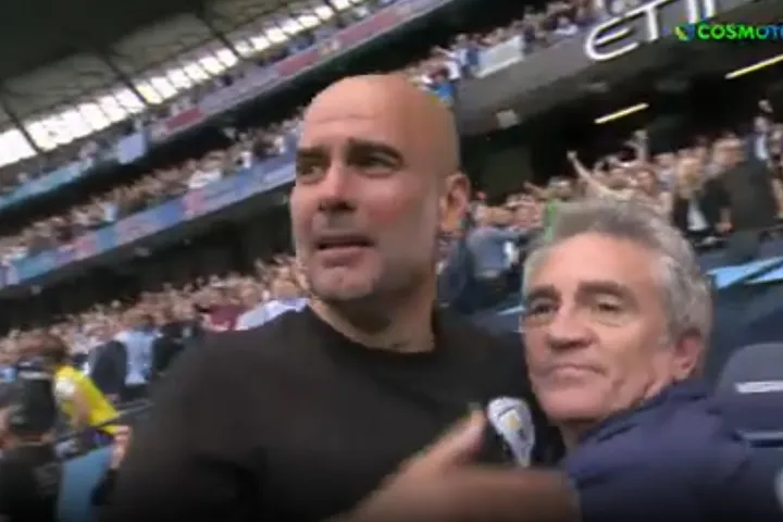 Συγκινημένος ο Πεπ Γκουαρδιόλα μετά την κατάκτηση της Premier League από τη Μάντσεστερ Σίτι