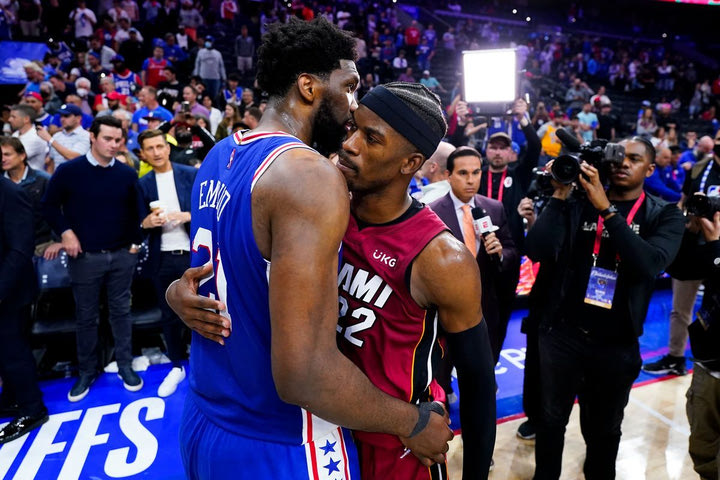NBA: Ο Εμπίντ έγραψε ότι οι Χιτ χρειάζονται έναν σταρ στο πλευρό του Μπάτλερ και… φούντωσε φήμες