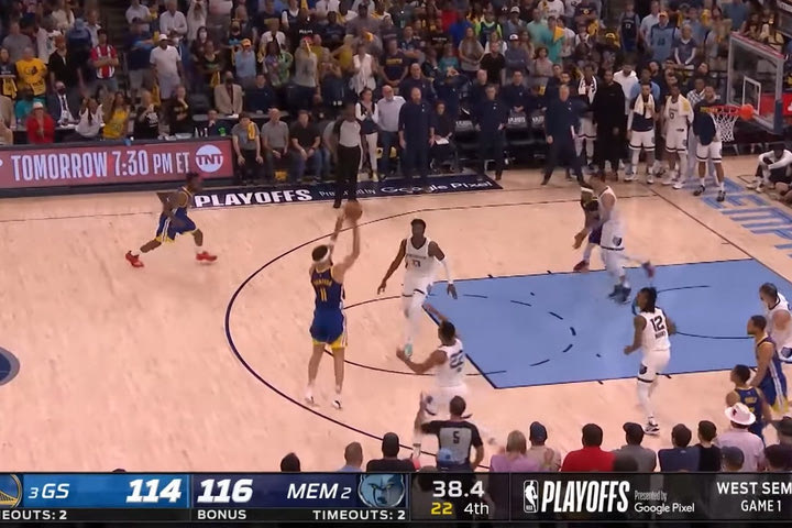 Το τελευταίο δίλεπτο του Game 1 των Γκρίζλις με τους Γουόριορς