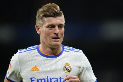 Ο Κρόος τρόλαρε για την ομοιότητά του με το άγαλμα του Αγκουέρο