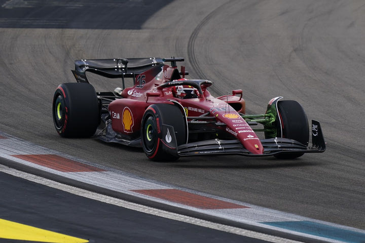 Formula 1, GP Μαϊάμι: Pole positision ο Λεκλέρ, έκανε το 1-2 η Ferrari