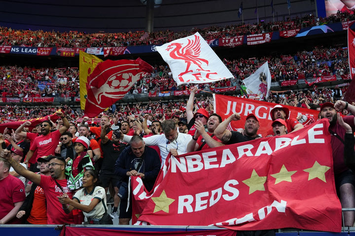 Τελικός Champions League 2022, UEFA: “Τα τουρνικέ μπλοκαρίστηκαν από οπαδούς με πλαστά εισιτήρια”