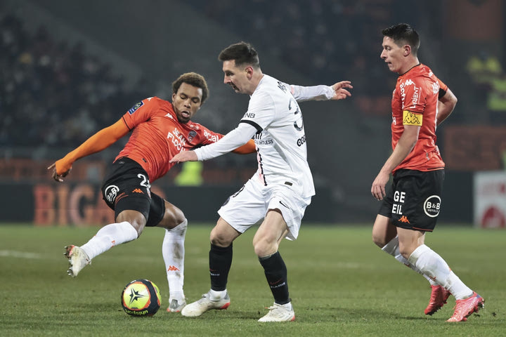 Ligue 1: Ακροδεξιά σύμβολα σε αγώνα της Κυριακής προκάλεσαν αντιδράσεις