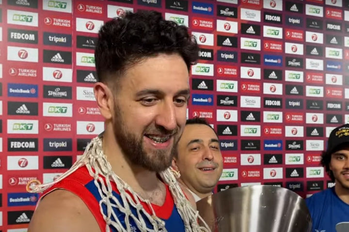 Final Four 2022, Ο Βασίλιε Μίτσιτς στο SPORT24: “Ελπίζω να μείνει και τη νέα σεζόν ο Λάρκιν γιατί δεν μπορώ να τον μαρκάρω”