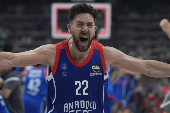 Final Four 2022, Ρεάλ – Αναντολού Εφές: Η κλάση του Μίτσιτς, ο Πλάις και τα 3/14 αμαρκάριστα σουτ των Μαδριλένων