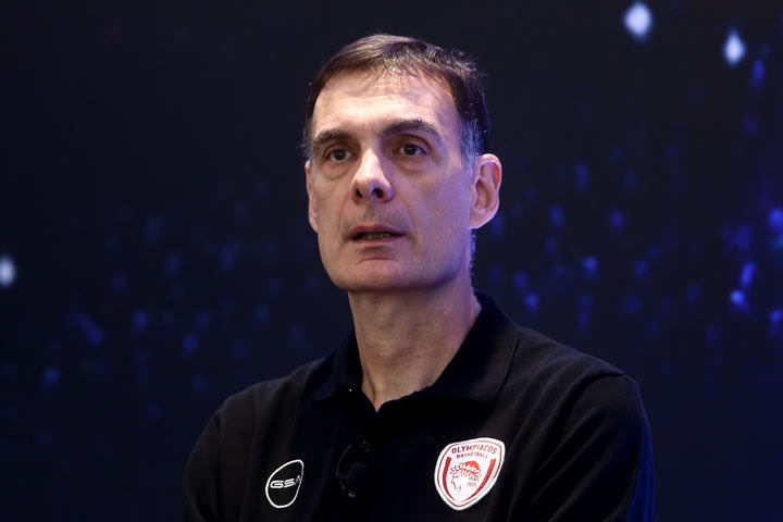 Μπαρτζώκας: “Μετάνιωσα που το 2013 δεν είπα να φύγουμε όταν χτύπησε φωτοβολίδα τον Χάινς, καλύτερος αρχηγός που είχα ο Πρίντεζης”