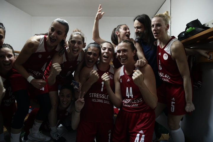 Τα συγχαρητήρια της ΚΑΕ Ολυμπιακός στη γυναικεία ομάδα για την κατάκτηση του πρωταθλήματος
