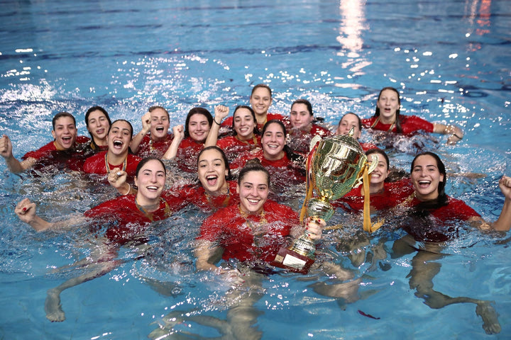 Ολυμπιακός – Γλυφάδα 14-9: Έκανε το 3-0 στους τελικούς και γιόρτασε το πρωτάθλημα και το quadruple