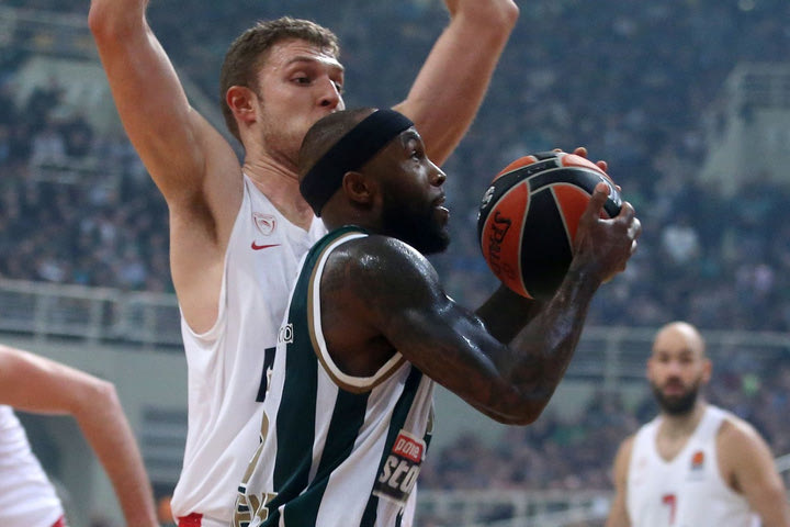 EuroLeague: Ο Ταϊρίς Ράις τα είχε… πει για τον Σάσα Βεζένκοβ πριν από δύο χρόνια