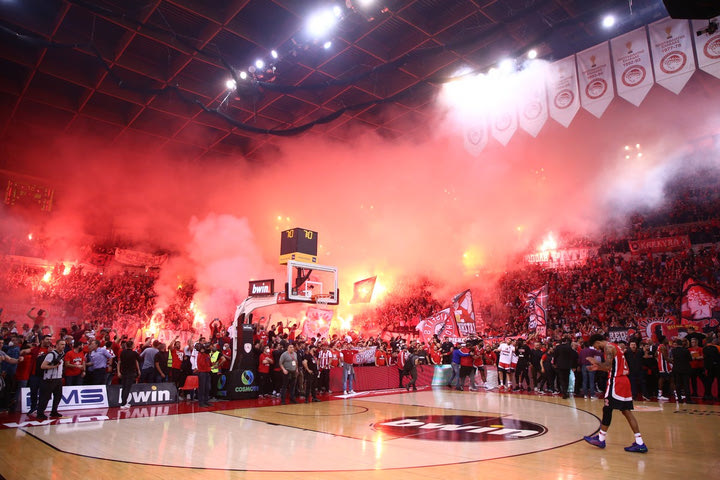 EuroLeague: Ο Ολυμπιακός τιμωρήθηκε με μία αγωνιστική κεκλεισμένων των θυρών για το Game 5 με τη Μονακό