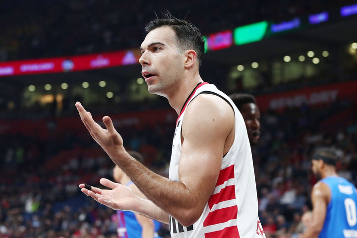 Final Four 2022, Ο Κώστας Σλούκας στο SPORT24: “Ανατριχιαστική ατμόσφαιρα στη Stark Arena, απερίγραπτα αυτά που έχει δώσει ο Γιώργος Πρίντεζης”