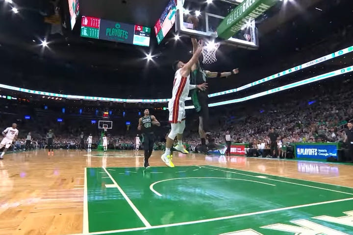NBA Top-5 με Τέιτουμ στο Νο1