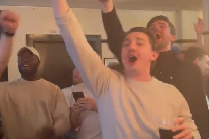 Τελικός Champions League 2022: Γκάρι Νέβιλ και Ριτσάρλισον χλεύασαν την ήττα της Λίβερπουλ