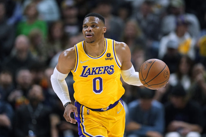NBA: Οι Κλίπερς ανακοίνωσαν τον Γουέστμπρουκ