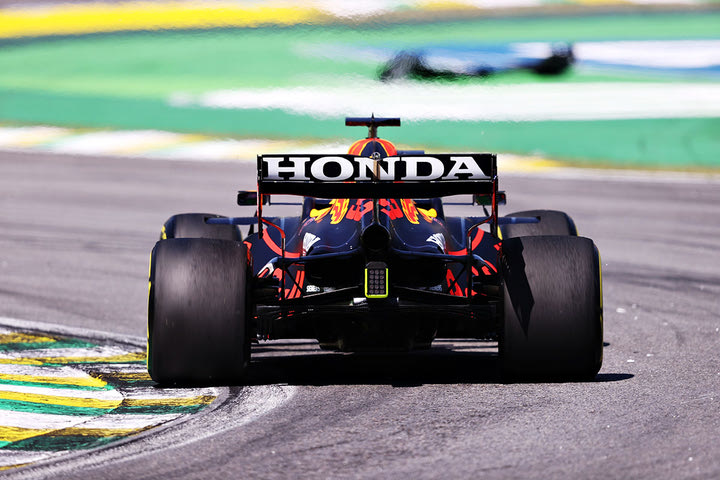 Η Honda σκέφτεται την επιστροφή στη F1 το 2026 με δική της ομάδα