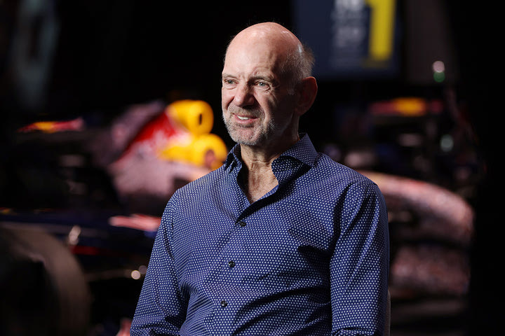 Οριστικό: Τίτλοι τέλους για τον Νιούι με τη Red Bull, ελεύθερος να πάει σε άλλη ομάδα της F1 το 2025