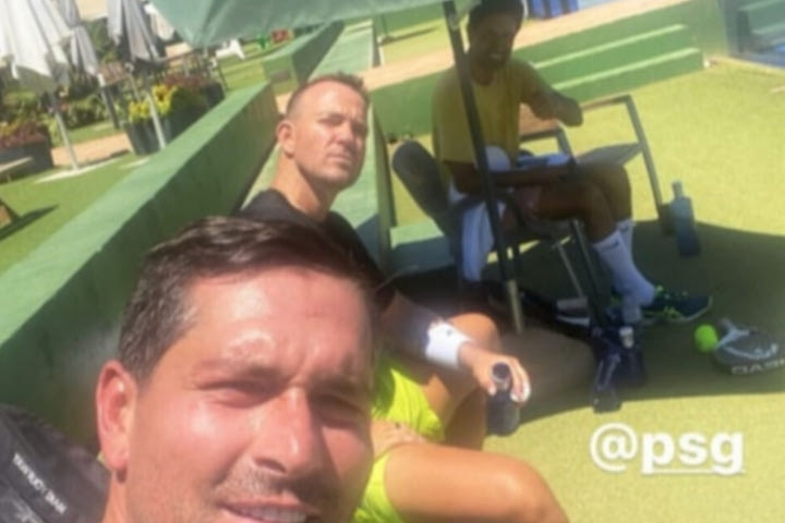 Ο Μποριέλο διέλυσε στο padel τον Κελαϊφί: “Πρόεδρε, συγγνώμη για το 3-0”