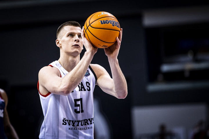 Ζάλγκιρις Κάουνας: Συμφώνησε με τον MVP των τελικών της Λιθουανίας, Άρνας Μπουτκεβίτσιους