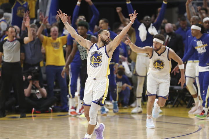 NBA Finals, Στεφ Κάρι: “Ποτέ ξανά δεν ήμουν πιο χαρούμενος μετά από βραδιά που δεν ευστόχησα σε τρίποντο”