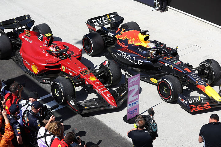 Formula 1: Τι βελτιώσεις ετοιμάζουν RBR και Ferrari για το Σίλβερστοουν