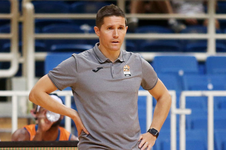 Γκραν Κανάρια: Επίσημα με Γιάκα Λάκοβιτς στον πάγκο για τα επόμενα δύο χρόνια