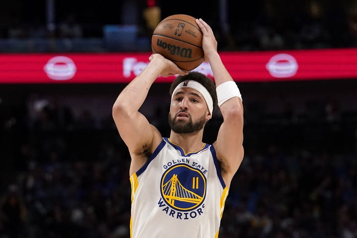 NBA Finals, Κλέι Τόμπσον: “Μετά από ένα άσχημο παιχνίδι γράφω ‘Game 6 Klay’ στο YouTube για να βρω ρυθμό”