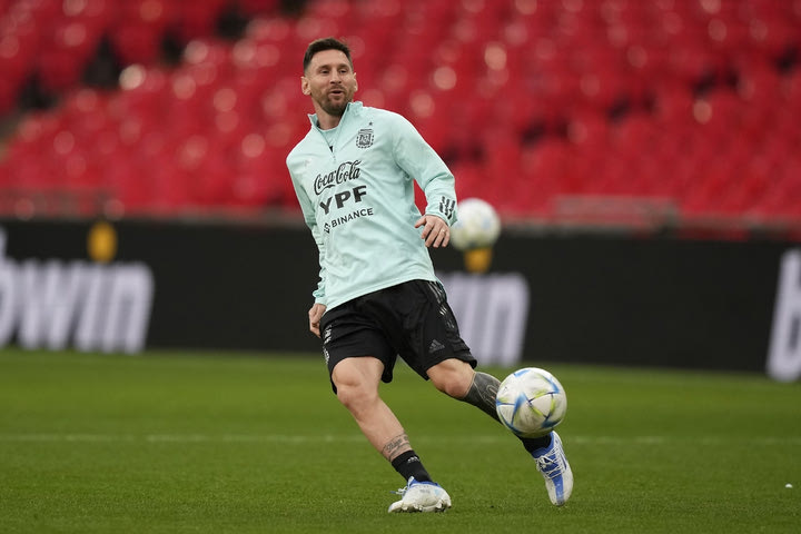 Finalissima: Με Μπελότι στην κορυφή η Ιταλία, με Μέσι, Ντι Μαρία και Λαουτάρο η Αργεντινή