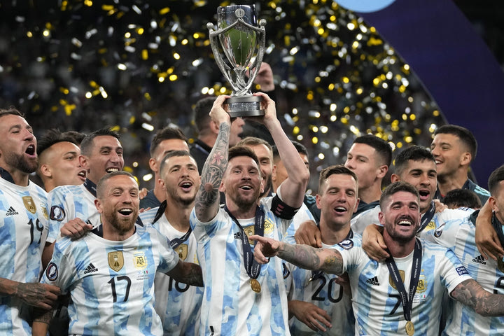 Ιταλία – Αργεντινή 0-3: Υπερπρωταθλήτρια κόσμου με ρεσιτάλ Μέσι και σκόρερ Λαουτάρο, Ντι Μαρία και Ντιμπάλα