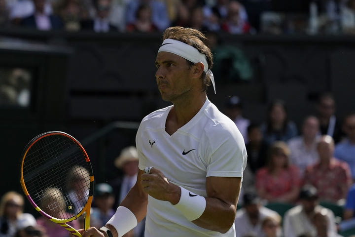 Το τηλεοπτικό πρόγραμμα της ημέρας στο Wimbledon: Στη μάχη των κορτ οι Ναδάλ και Σβιόντεκ